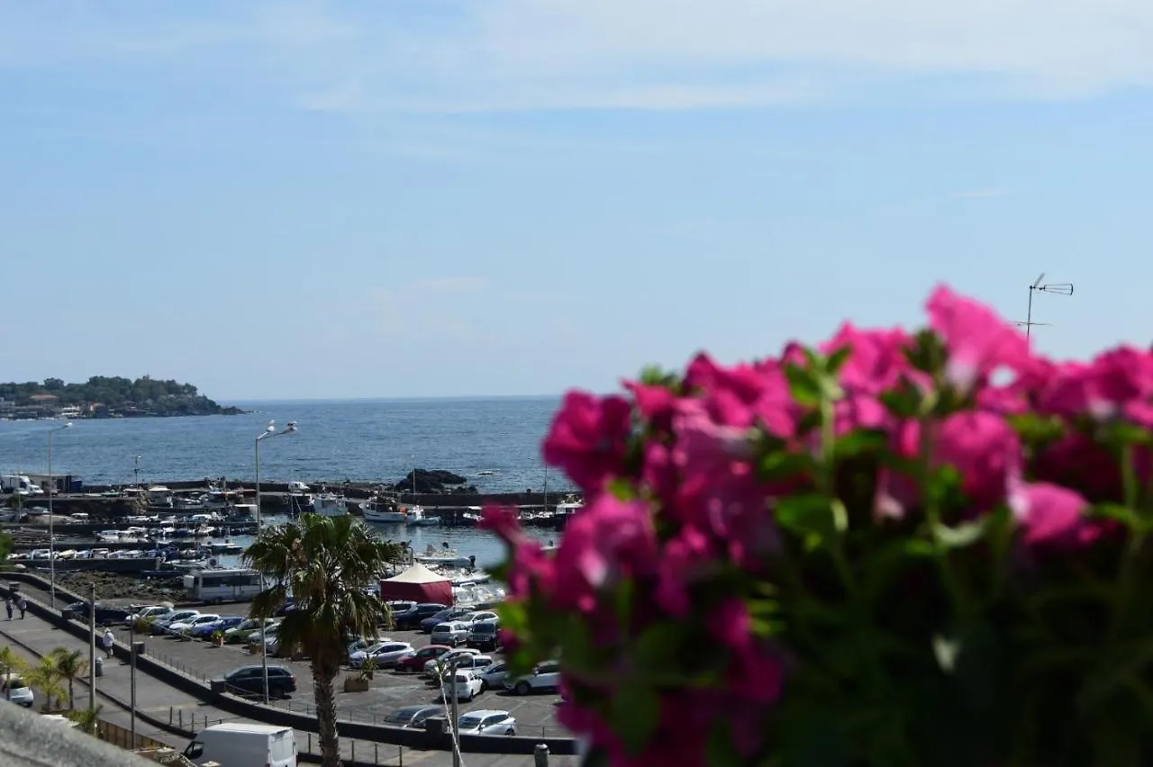 Casa Vacanze Caramagna Aci Castello